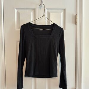 Blouse with Long Sleeves